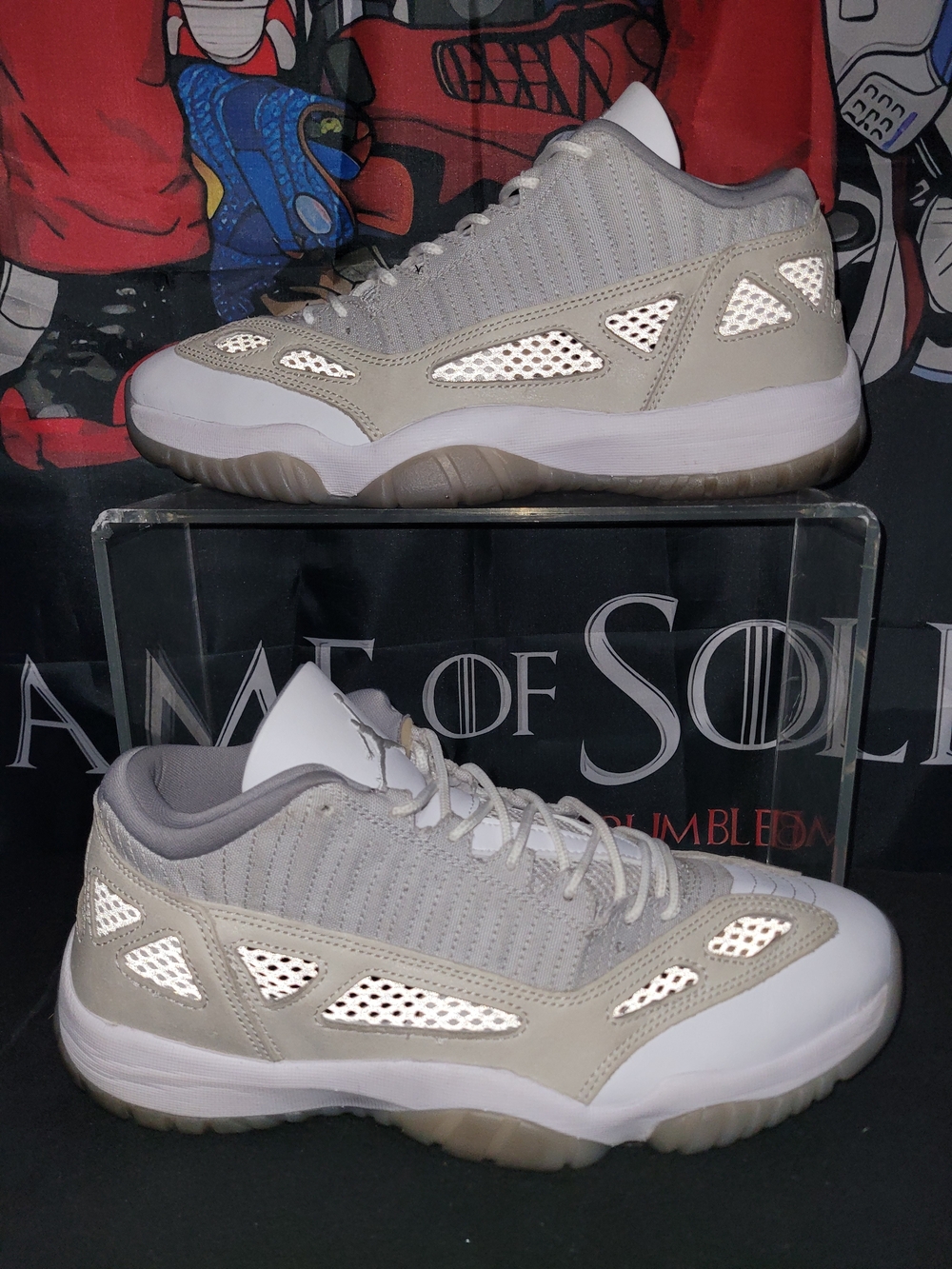 Jordan 11 Retro Low IE Sneakers Light Orewood Brown